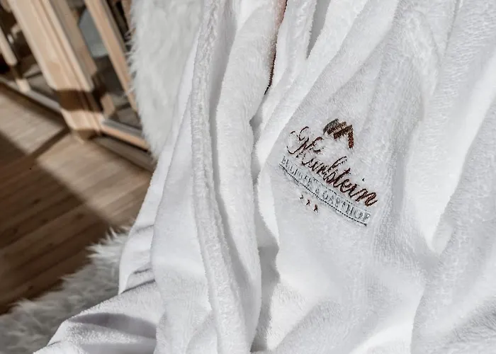 & Marlstein 招待所 厄茨