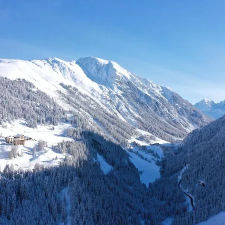 Penzion & Marlstein 3*